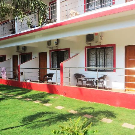 Hotel Mj Beach Resort Baga Bagian luar foto