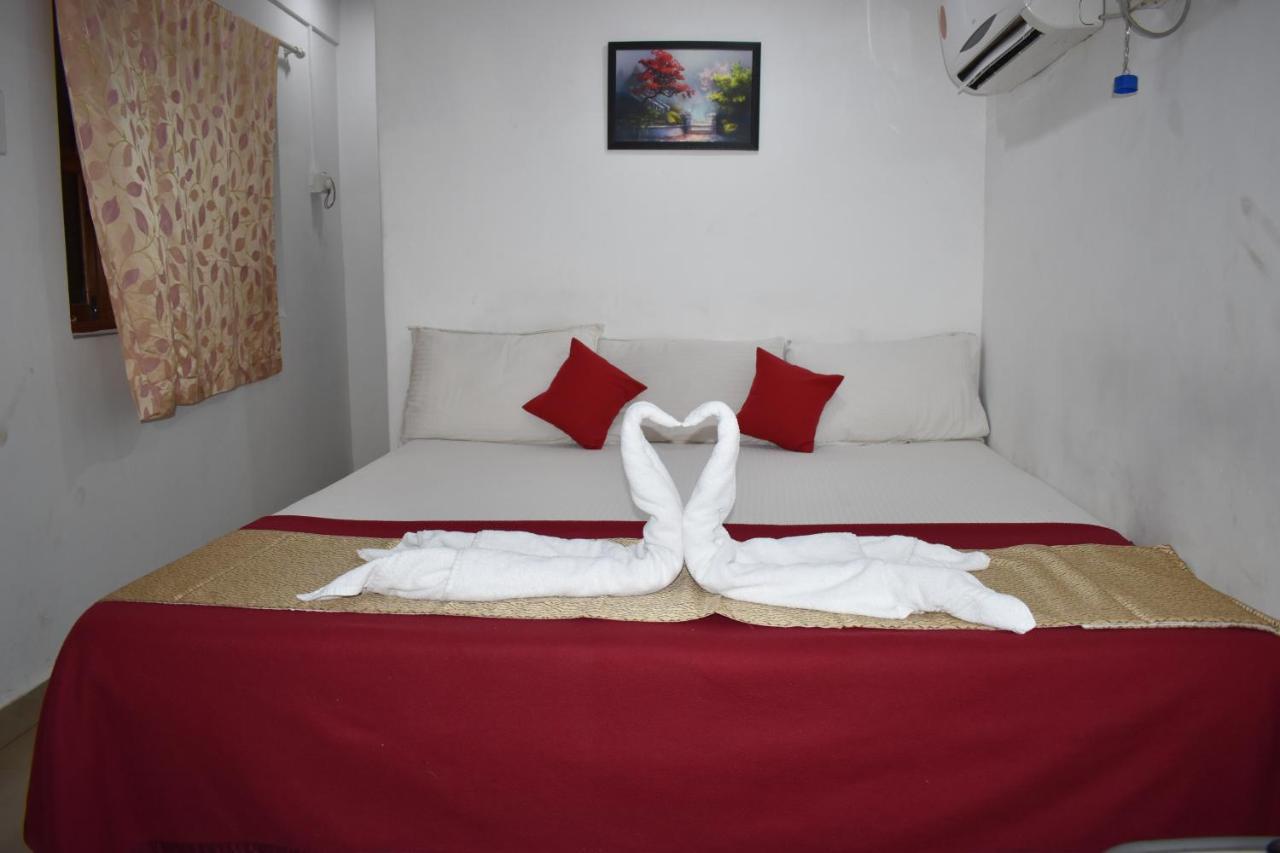 Hotel Mj Beach Resort Baga Bagian luar foto